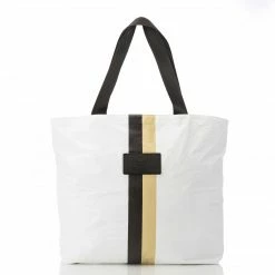 Aloha Le Voyageur Day Tripper In Lux