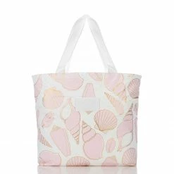 Aloha Sea Treasure Day Tripper In Mochi