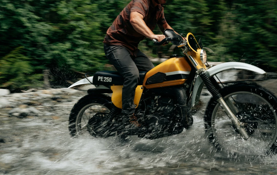 KÜHL Resistor Lite Chino Tapered Pants For Men 10 KÜHL Resistor Lite Chino Tapered Pants For Men