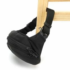 Pacsafe Metrosafe LS120 Anti-Theft Hip Pack