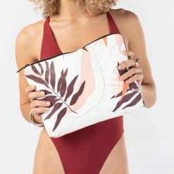 Womens Bags Aloha Mid Painted Birds Pouch In Warm