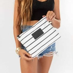 Women's Aloha Mid Pinstripe Pouch