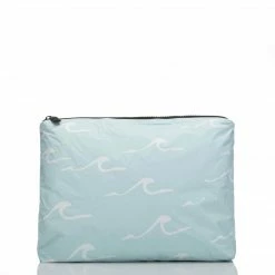 Aloha Mid Seaside Pouch In LeMU Blue Womens Bags