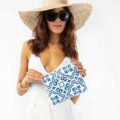 Aloha Small Roma Pouch In Royal